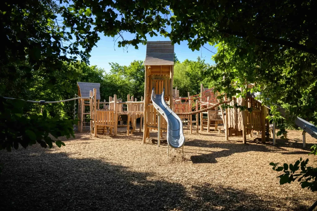 Ksar Shama — Aire de jeux